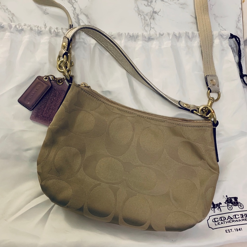Coach Purse - Picture 3 of 7